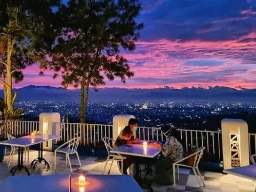 North Bandung café with a valley view