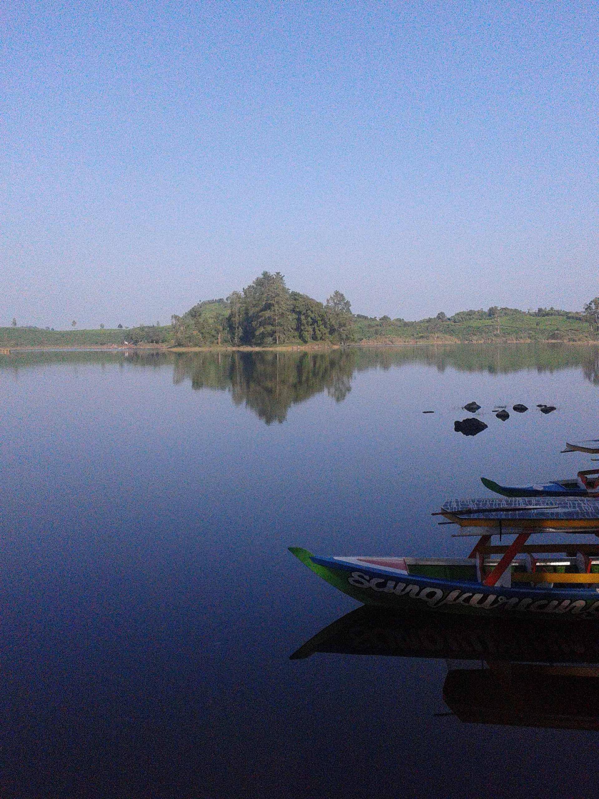View of Pulau Cinta (Isle of Romance) resting peacefully in the middle of Situ Patenggang lake