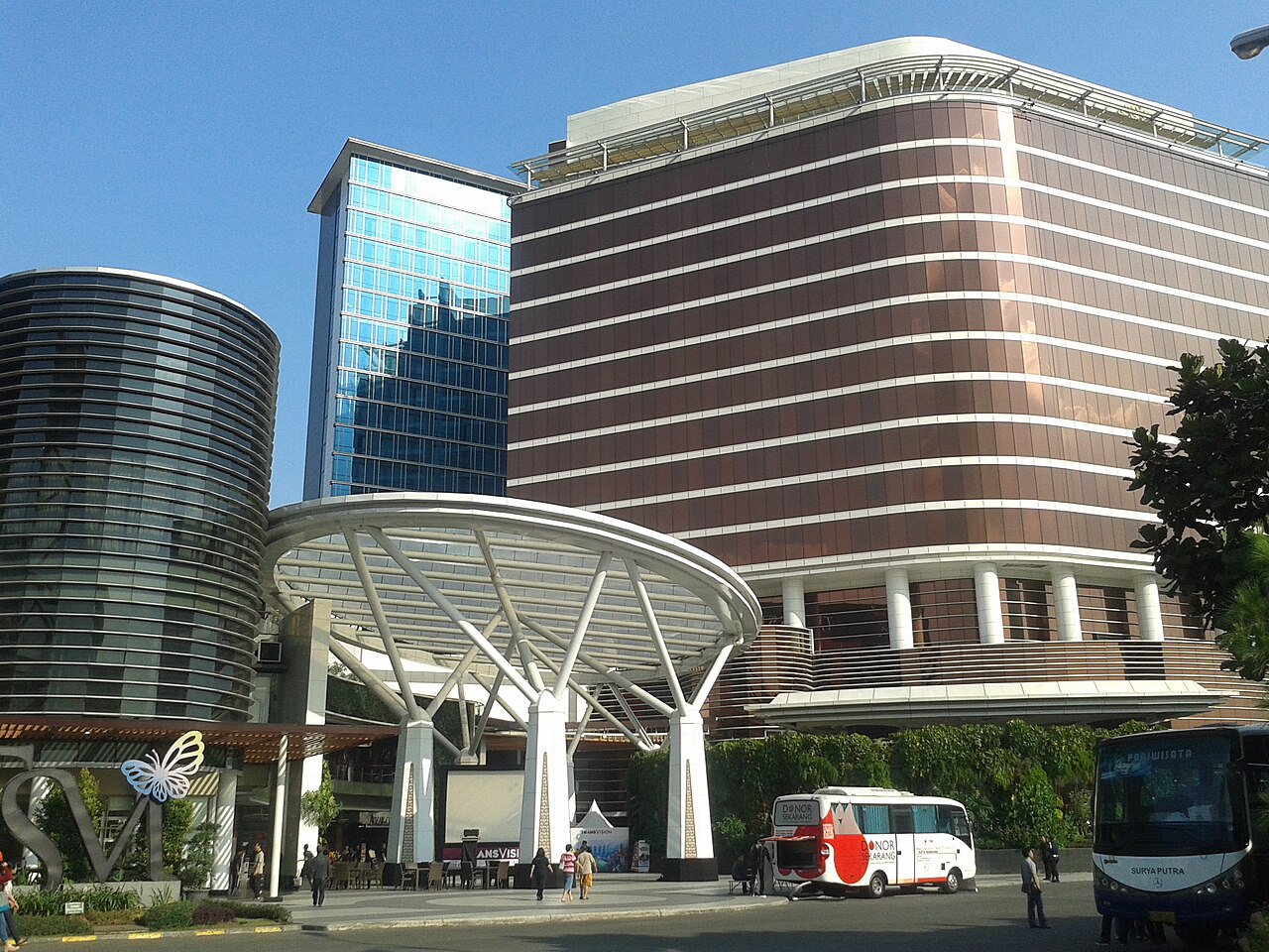 The bustling entertainment plaza and vibrant theatrical stage sets inside Trans Studio Bandung